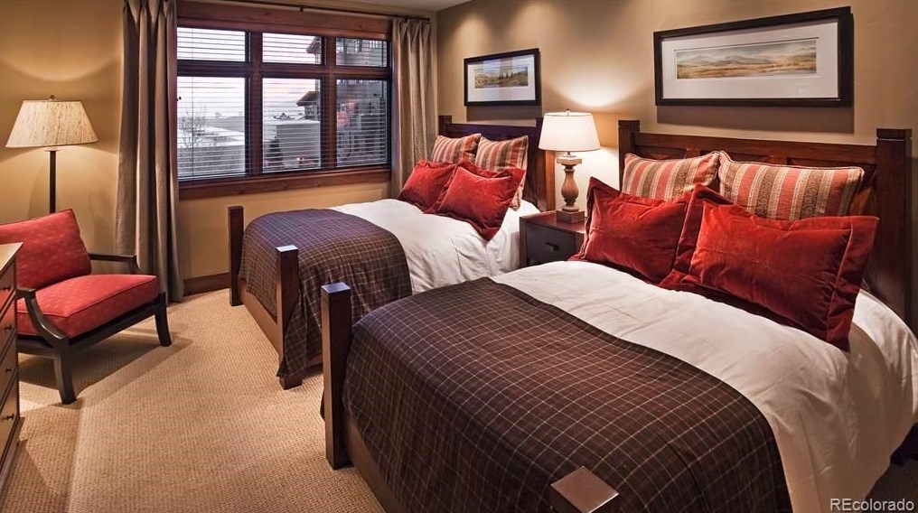 2250 Apres Ski Way, Steamboat Springs CO  80487-9001 exterior