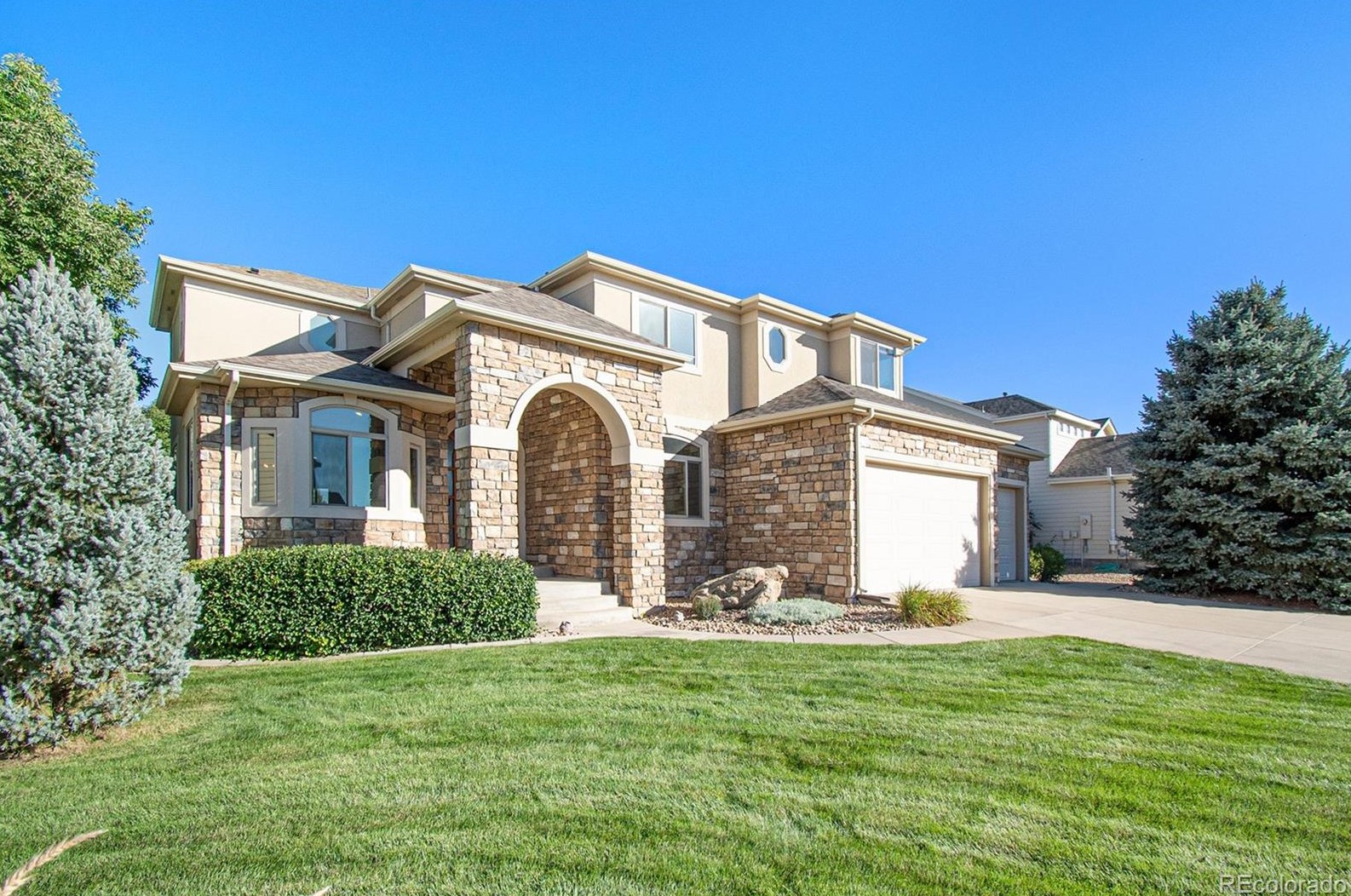 11674 Montgomery Cir, Longmont, CO 80504-5201