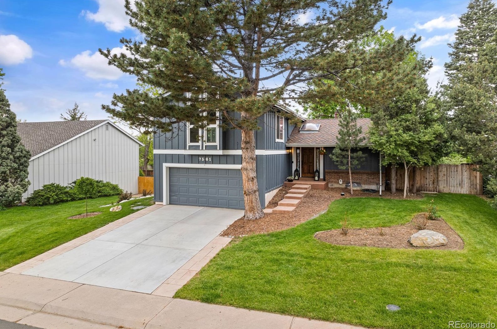 7561 S Ulster Pl, Englewood, CO 80112