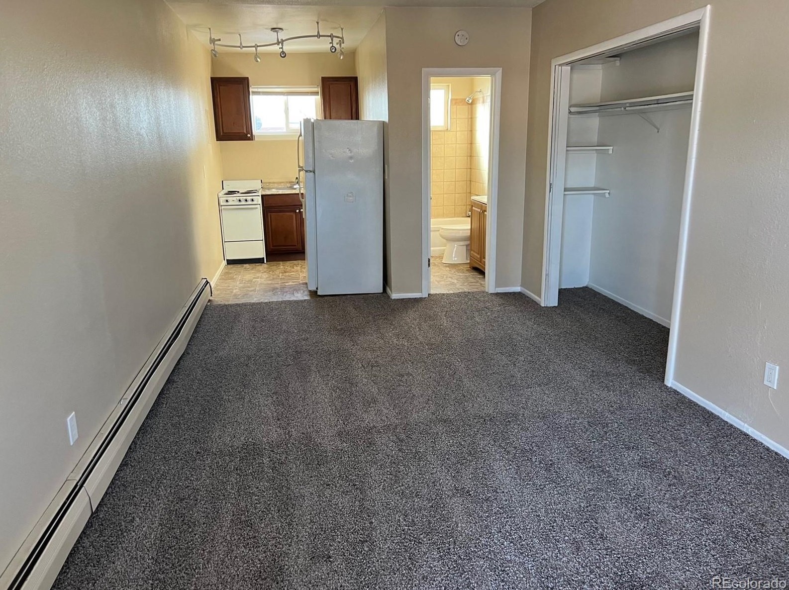 238 Iowa Ave, Fountain, CO 80817-2279