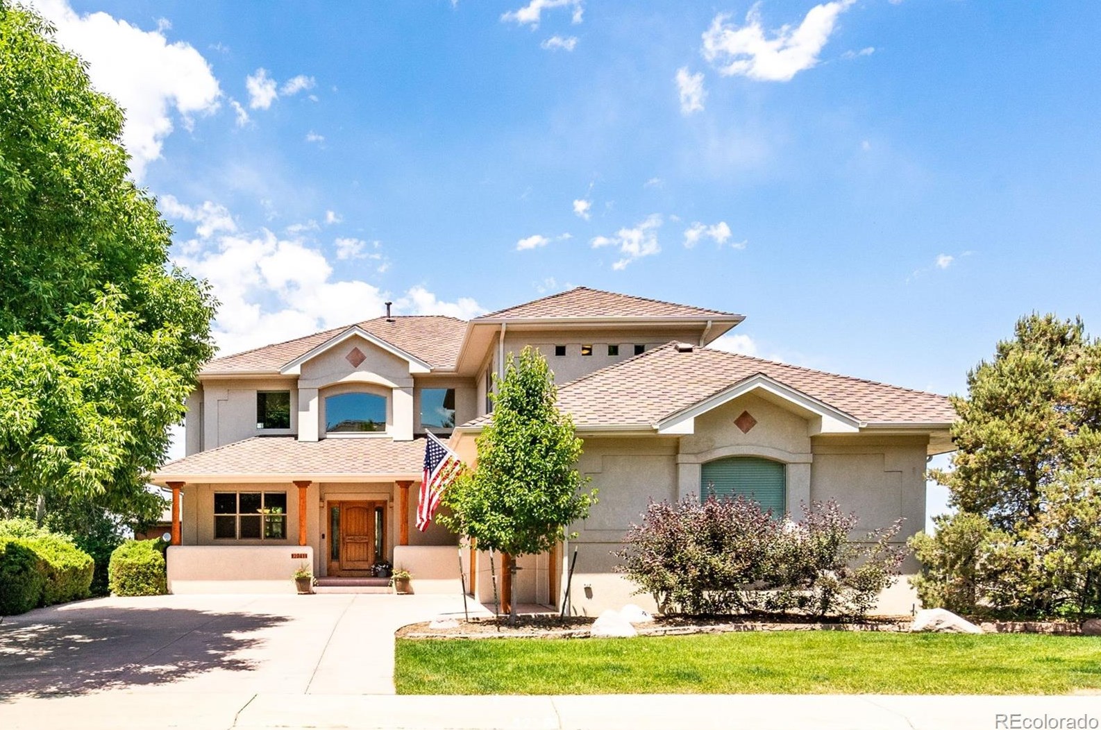 2041 Navajo Trl, Lafayette, CO 80026-3424