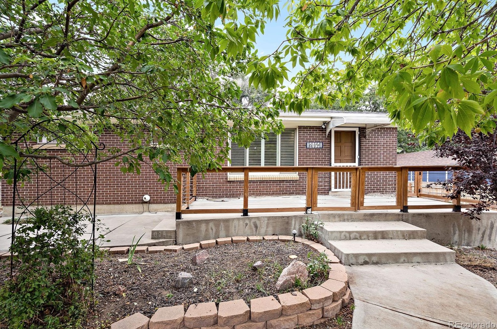 6174 Otis St, Arvada CO  80003-4942 exterior