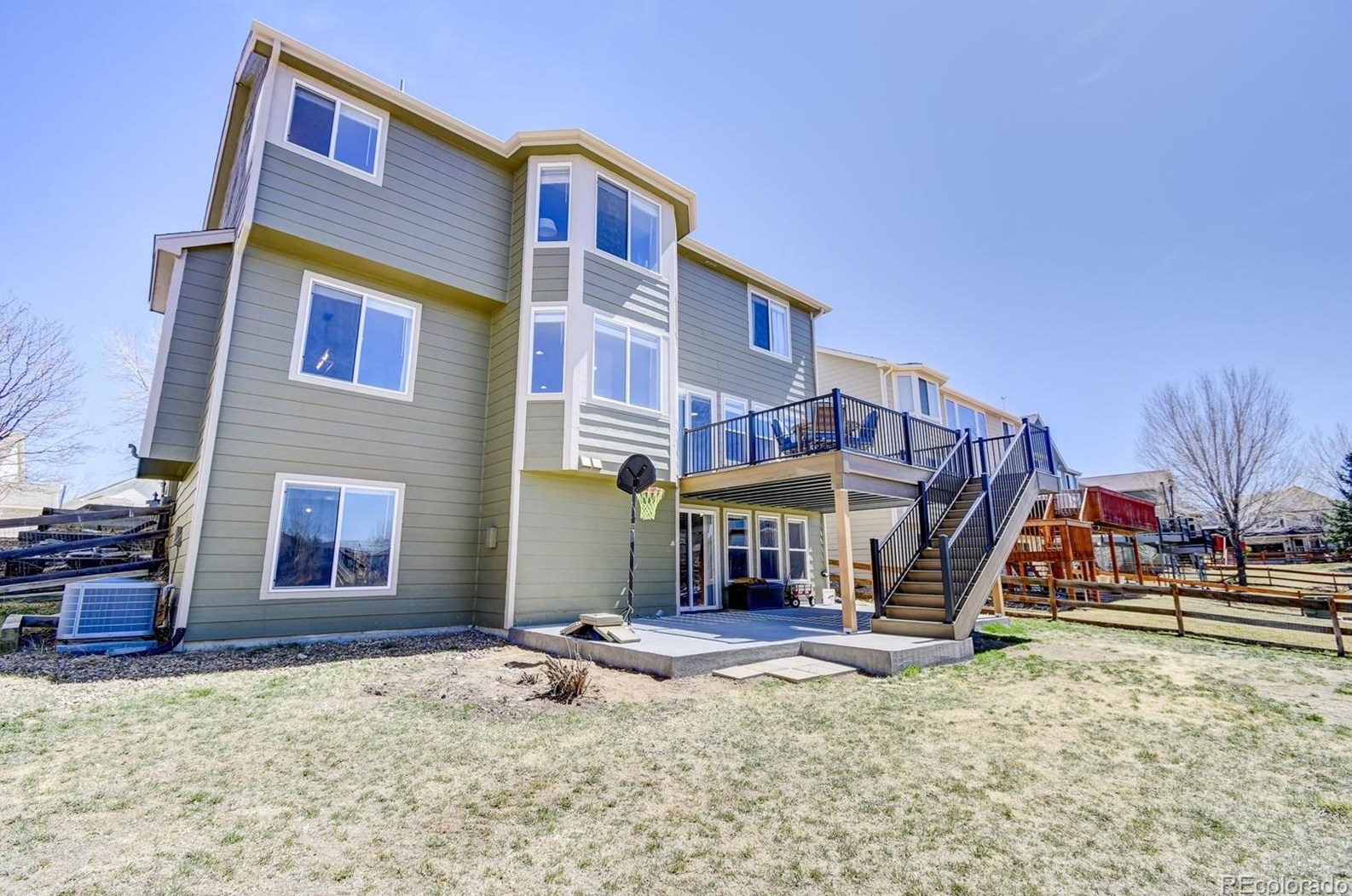 4377 Bobolink Dr, Castle Rock CO  80109-7874 exterior