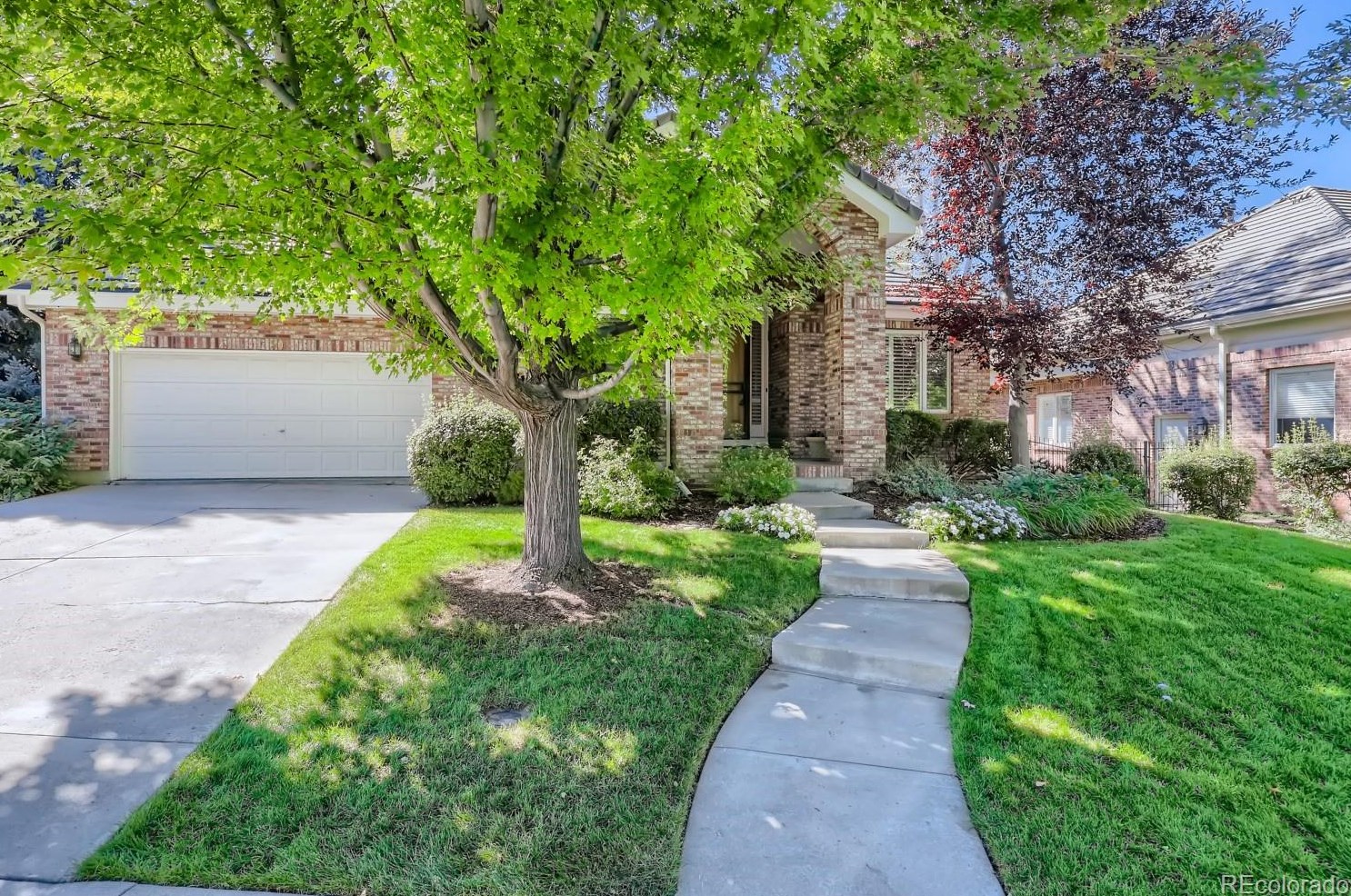 59 Golden Eagle Rd, Littleton, CO 80121-2125