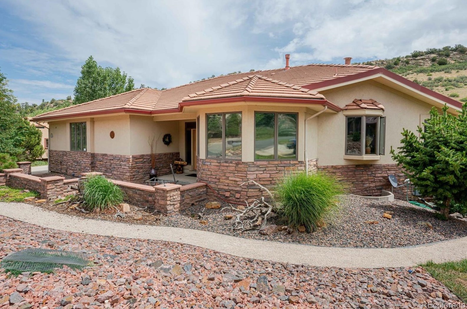 7144 Fox Paw Trl, Littleton CO 80125-9250 exterior