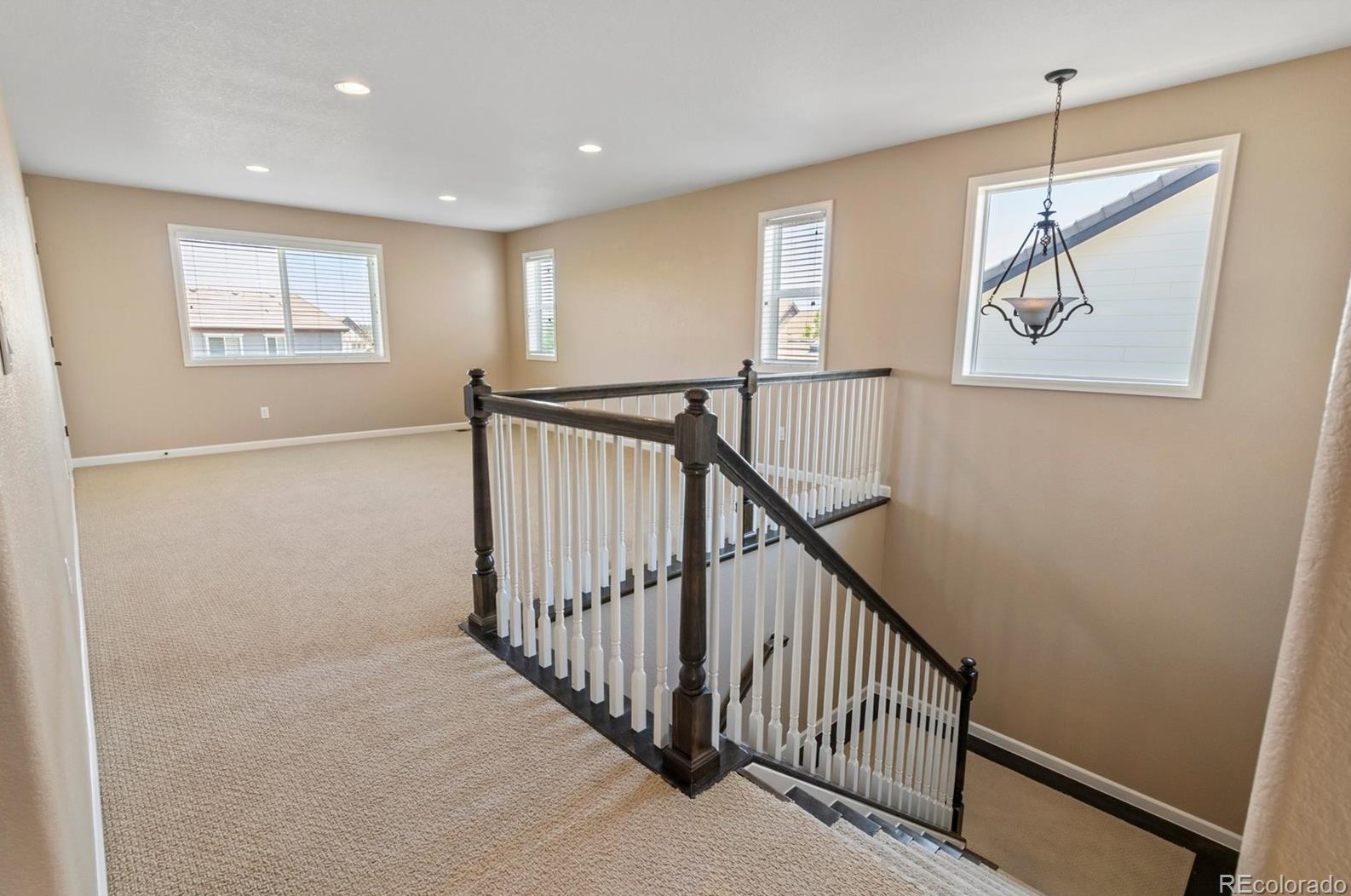 8081 Sabino Ln, Castle Rock CO  80108-9503 exterior