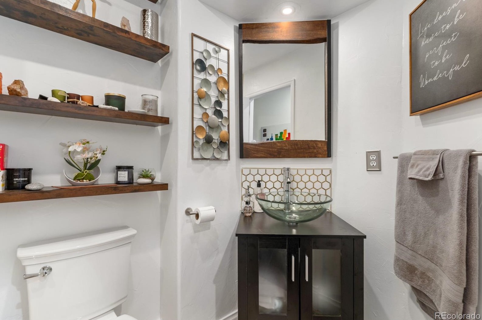 6717 Millstone St, Littleton CO  80130-3843 exterior