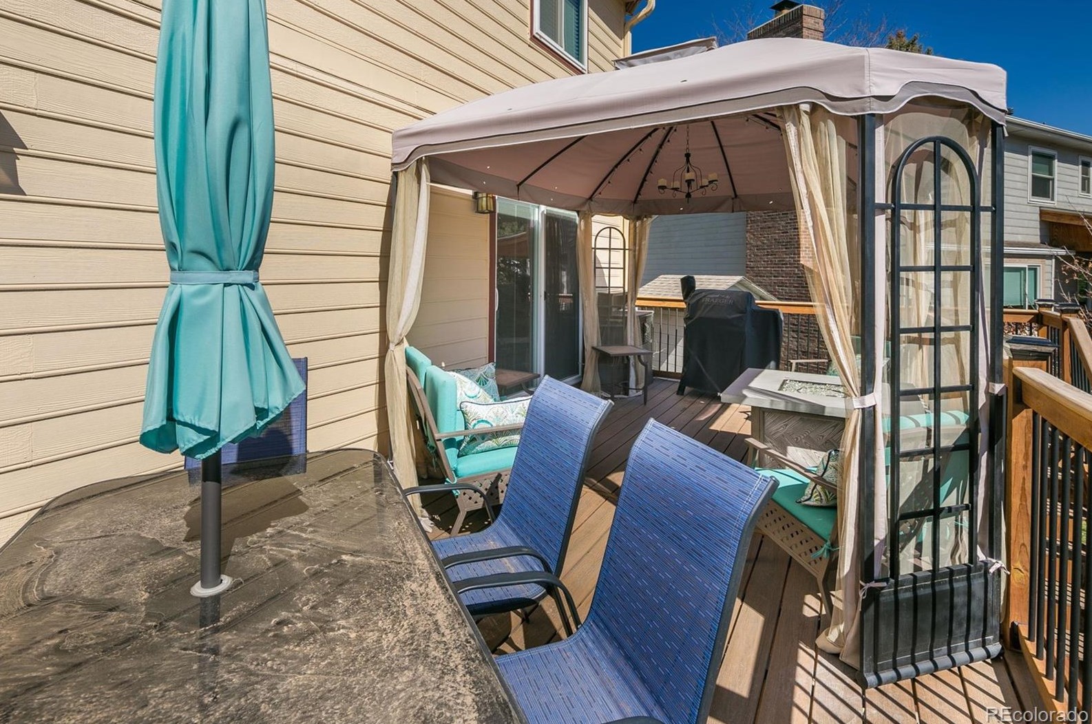 438 Jamison Ave, Littleton CO 80122-2828 exterior