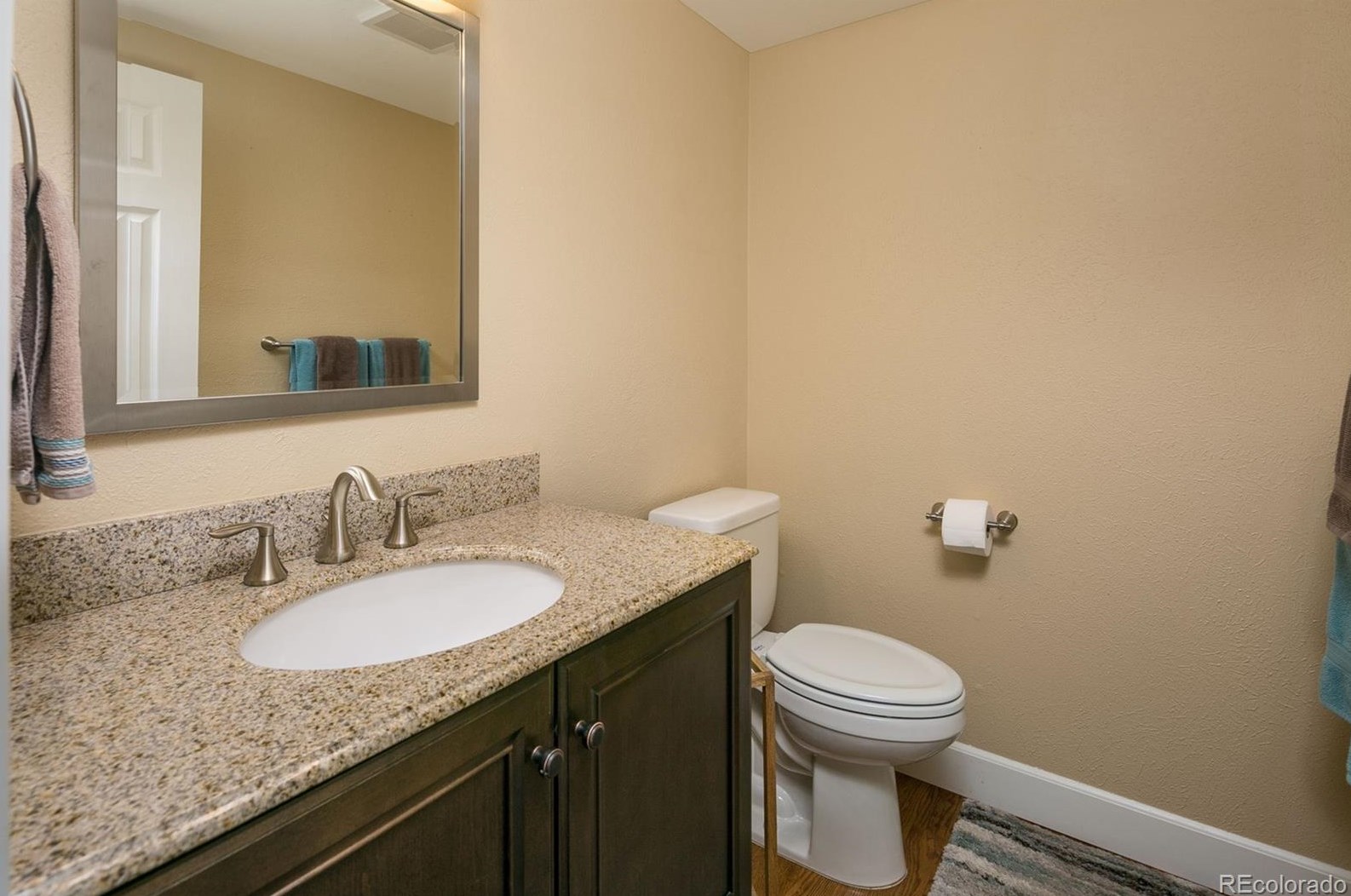 438 Jamison Ave, Littleton CO 80122-2828 exterior