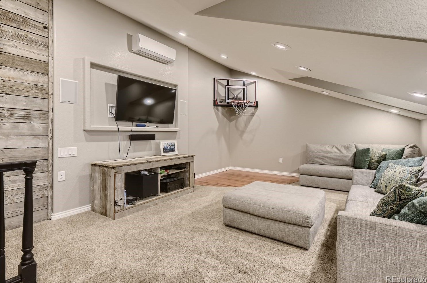 7482 Lewis Ct, Littleton CO 80127-4279 exterior