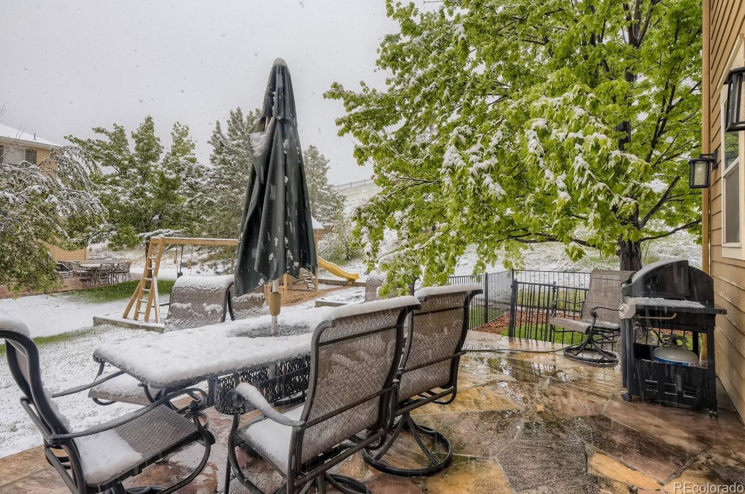 7482 Lewis Ct, Littleton CO 80127-4279 exterior