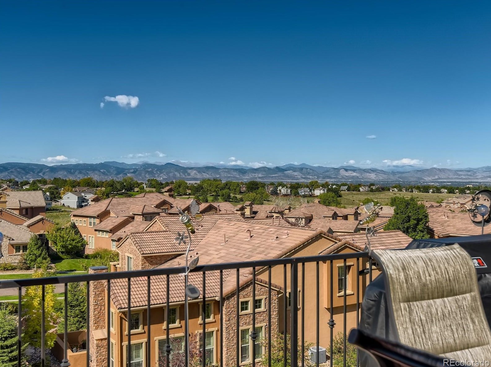 9359 Viaggio Way, Littleton, CO 80126-3604