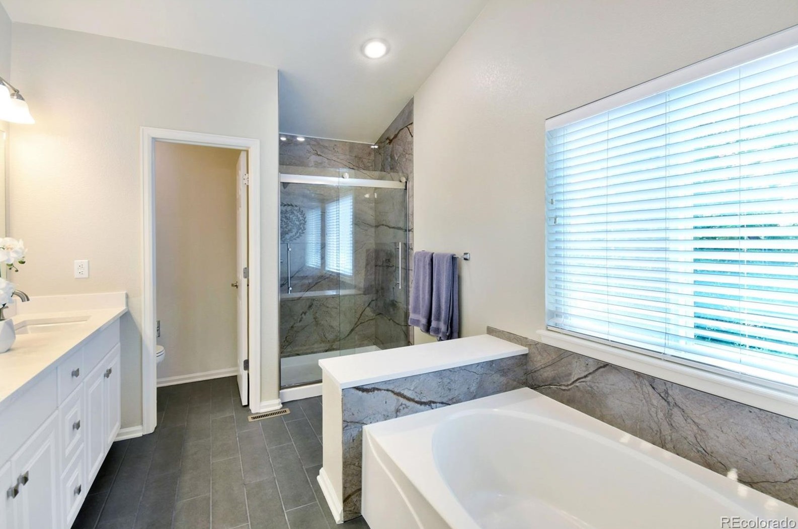 7045 Pike Ct, Arvada CO  80007-7096 exterior