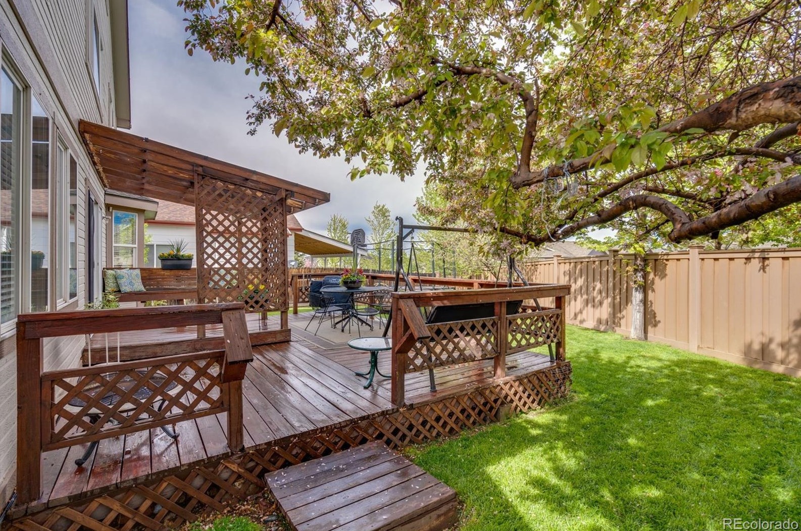 6456 Mcintyre Ct, Arvada CO  80007-6936 exterior
