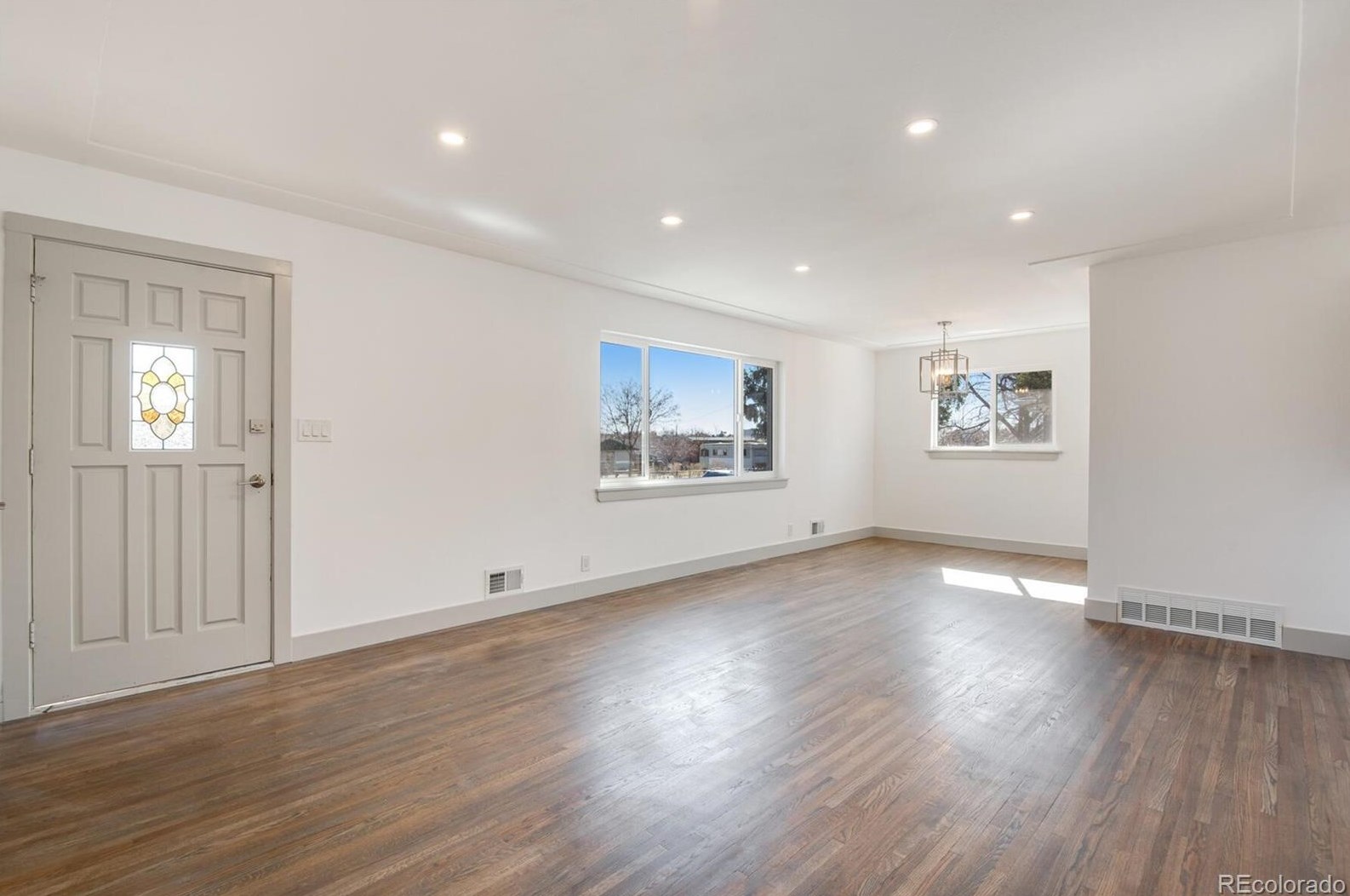 6065 Bannock St, Littleton CO  80120-2848 exterior