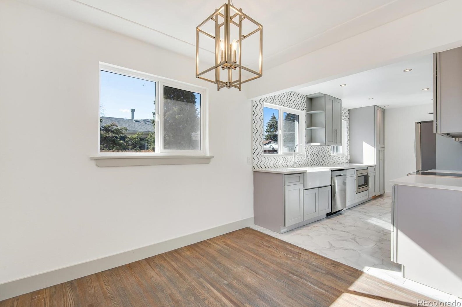 6065 Bannock St, Littleton CO  80120-2848 exterior