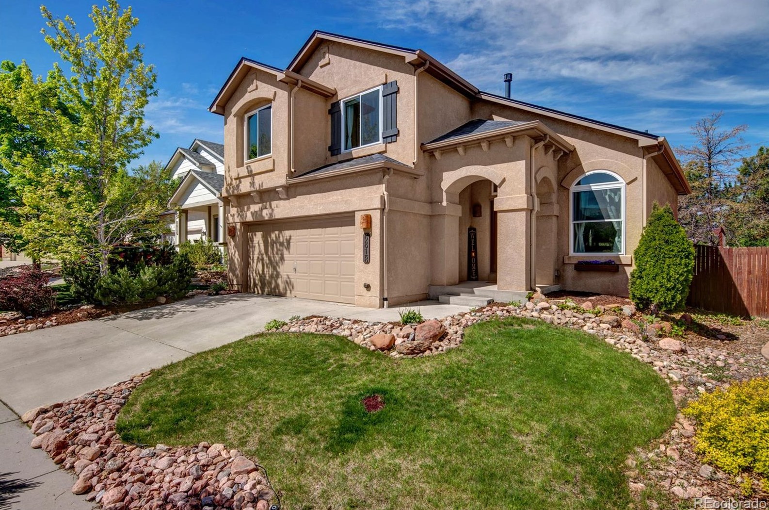 6818 Grand Prairie Dr, Colorado Springs, CO