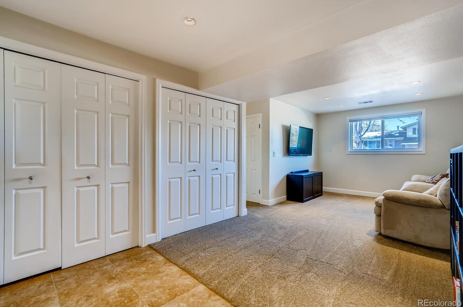 6806 Clermont Dr, Littleton CO 80122-2239 exterior