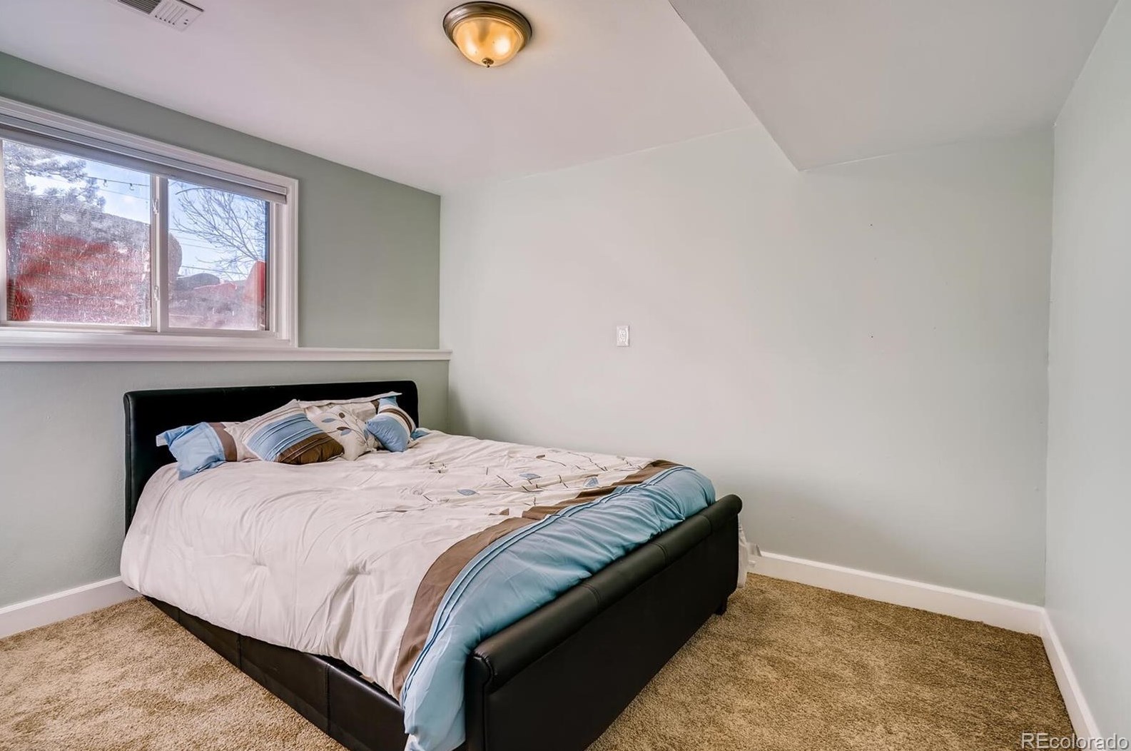 6806 Clermont Dr, Littleton CO 80122-2239 exterior