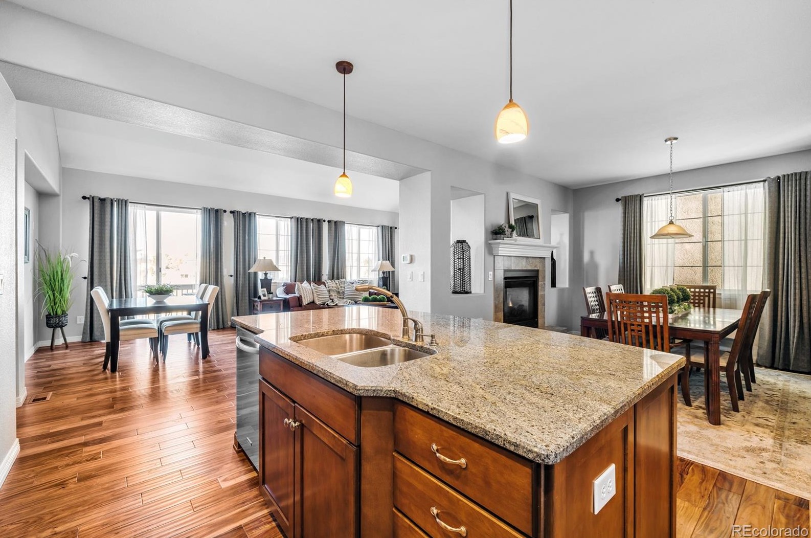 10860 Valleybrook Cir, Littleton CO 80130-6968 exterior