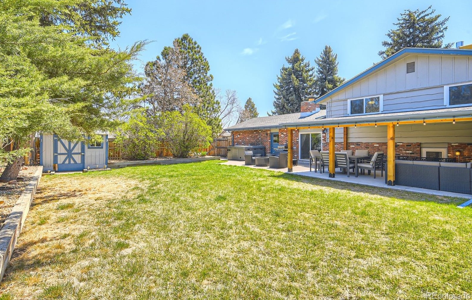 5309 Roxbury Pl, Littleton CO  80128-4967 exterior