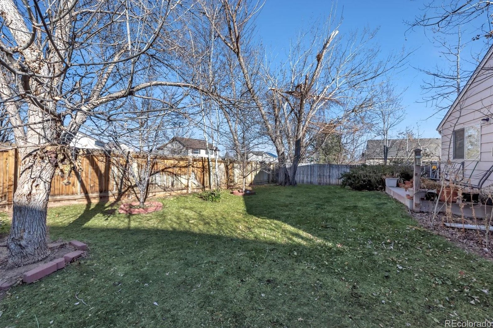 5367 Routt Way, Littleton CO 80127-1612 exterior