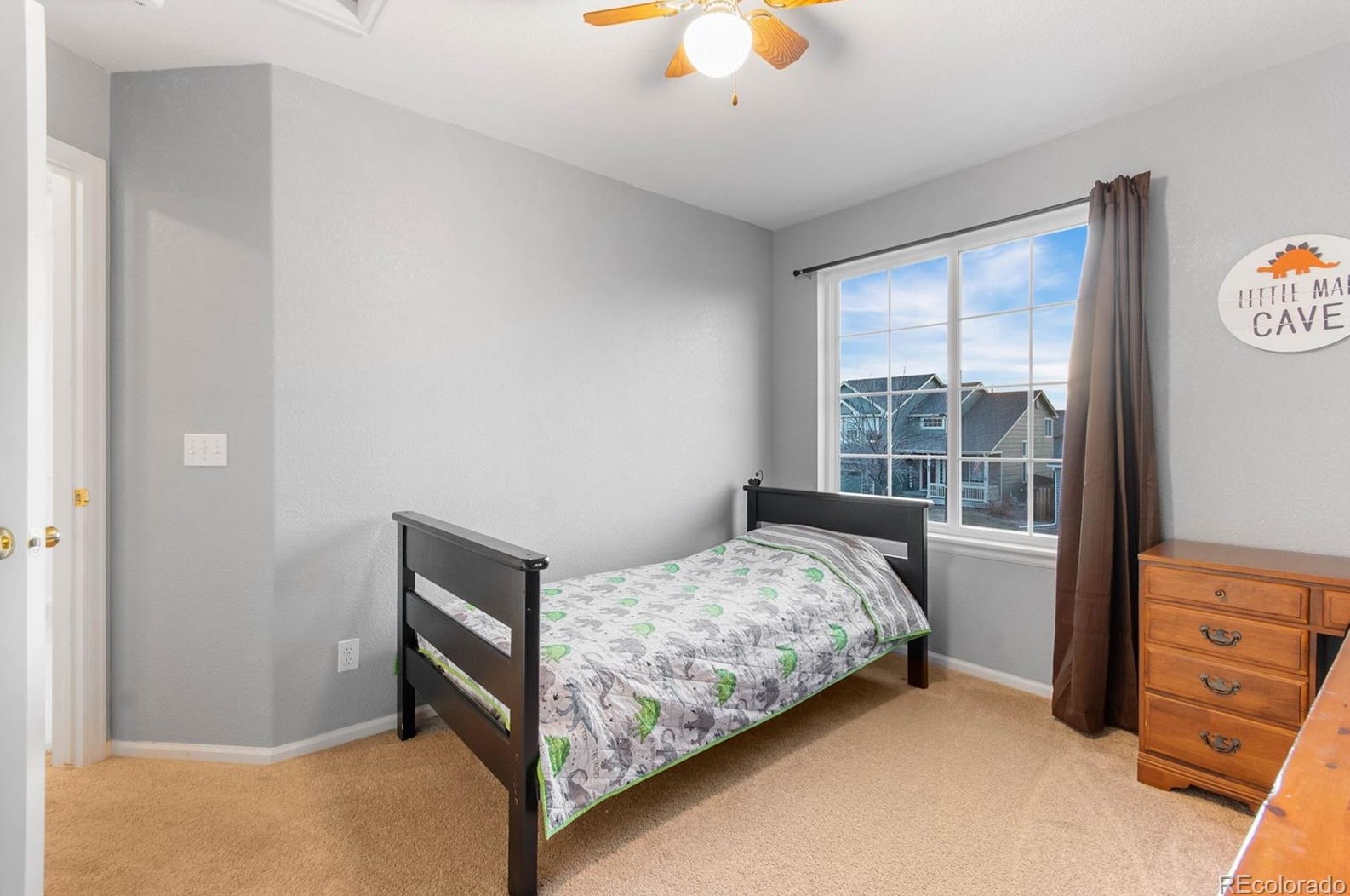 648 Pitkin Way, Castle Rock CO  80104-3267 exterior