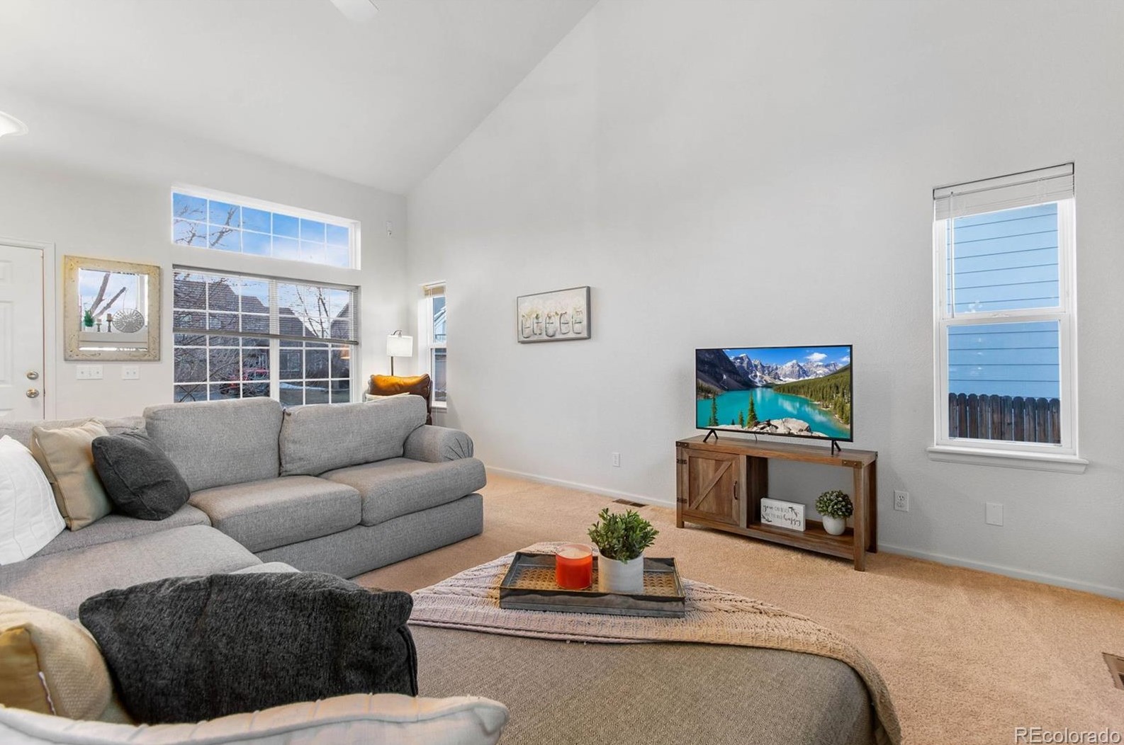 648 Pitkin Way, Castle Rock CO  80104-3267 exterior