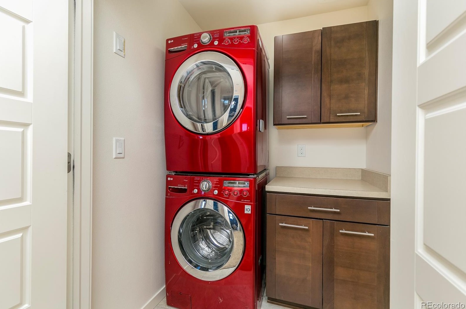 9653 Dunning Cir, Littleton CO  80126-8127 exterior