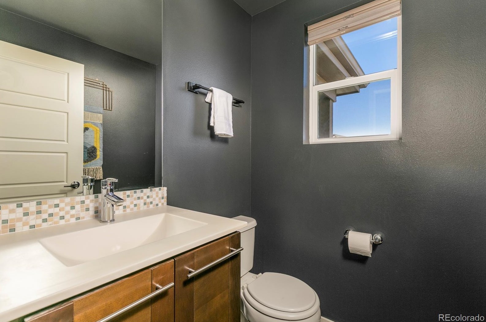 9653 Dunning Cir, Littleton CO  80126-8127 exterior