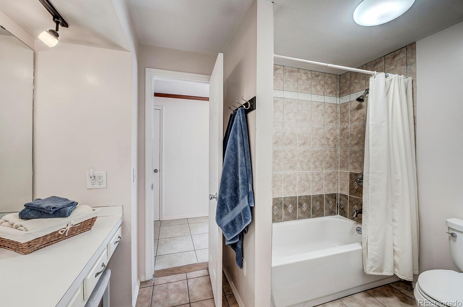 7519 Webster Ct, Littleton CO 80128-4857 exterior