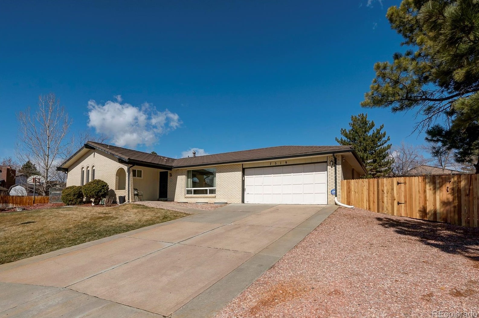 7519 Webster Ct, Littleton CO 80128-4857 exterior