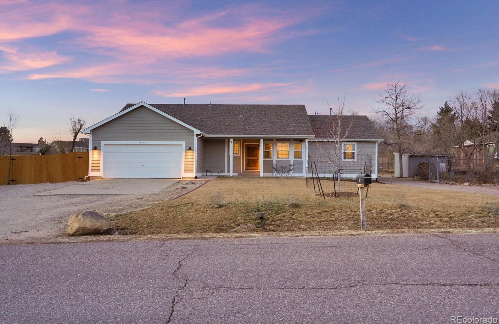 4728 Garnet Dr, Colorado Springs CO 80918-5009 exterior