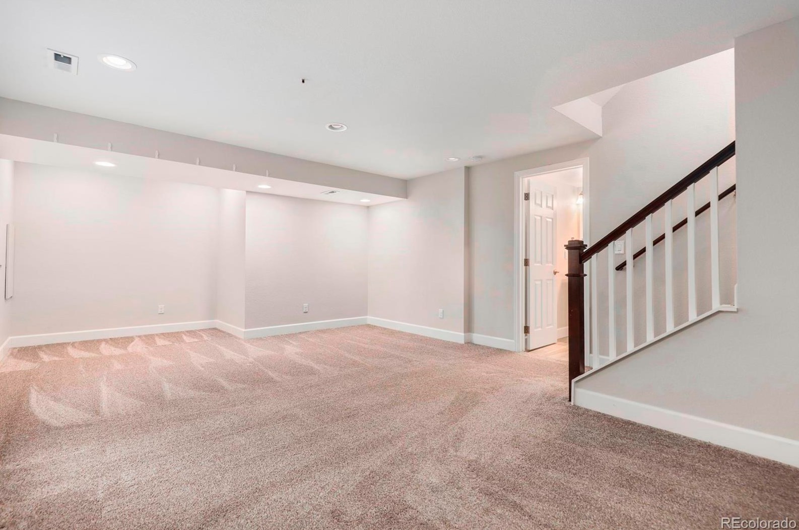 6002 Alkire Ct, Arvada CO  80004-3970 exterior