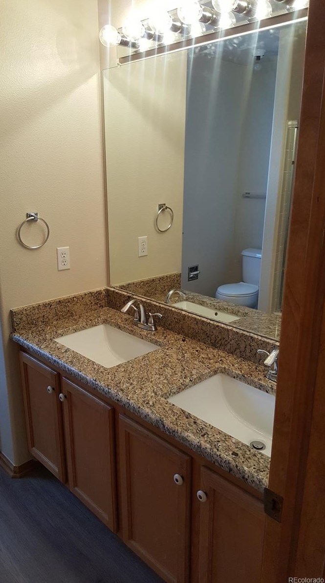 1062 Timbervale Trl, Littleton CO 80129-6945 exterior