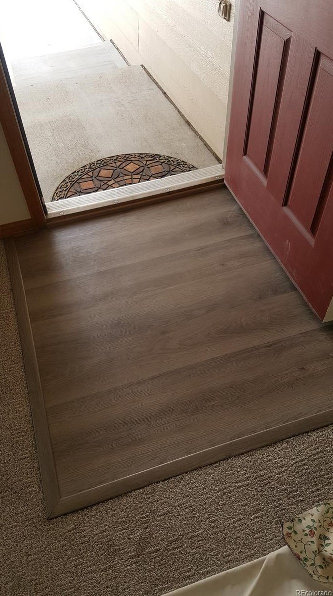 1062 Timbervale Trl, Littleton CO 80129-6945 exterior