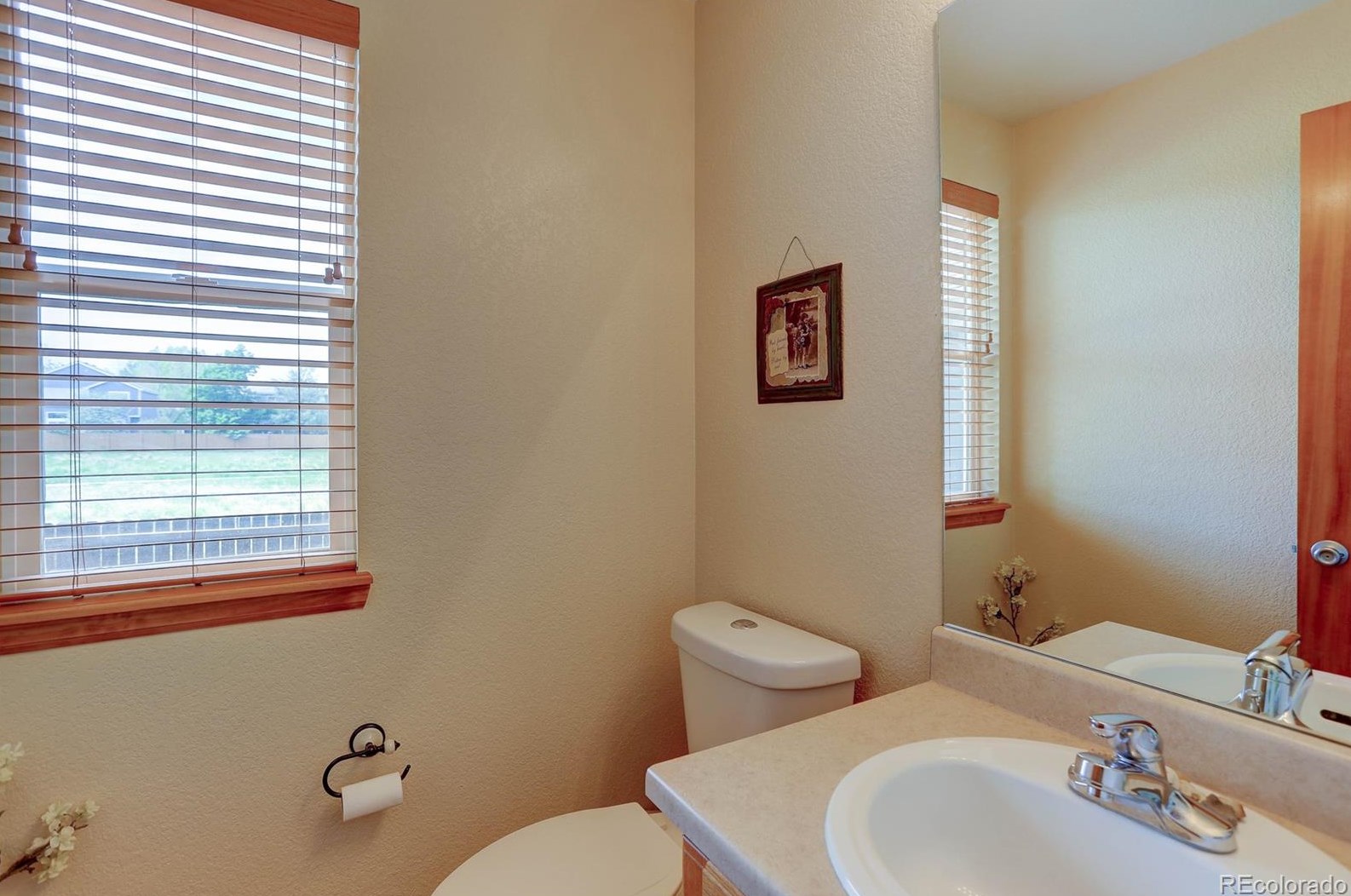 5261 Lost Mdw Trl, Castle Rock CO 80104-5231 exterior