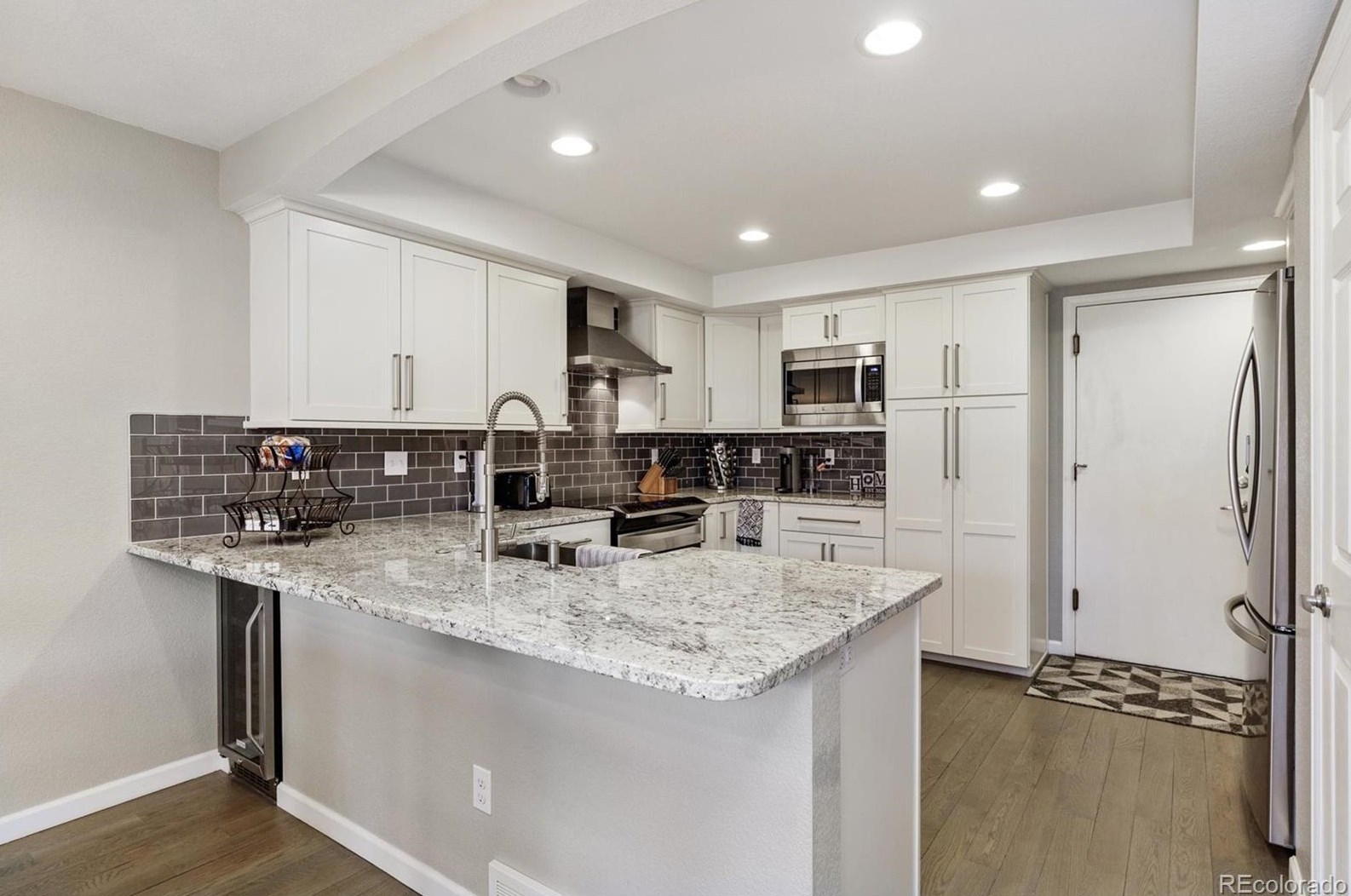 6677 Yukon Way, Littleton CO  80123-3071 exterior