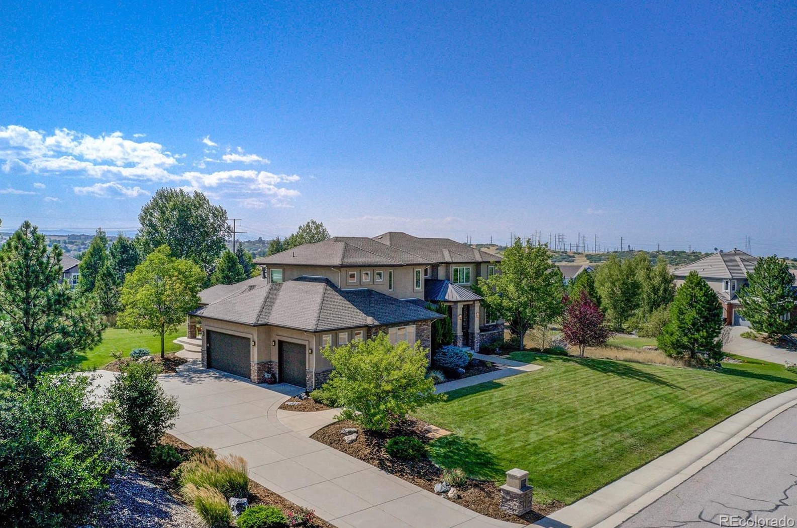 8471 High Ridge Ct, Castle Rock, CO 80108-3421