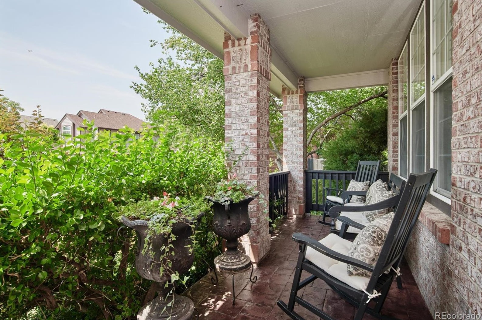 6143 S Newark Way, Englewood, CO 80111