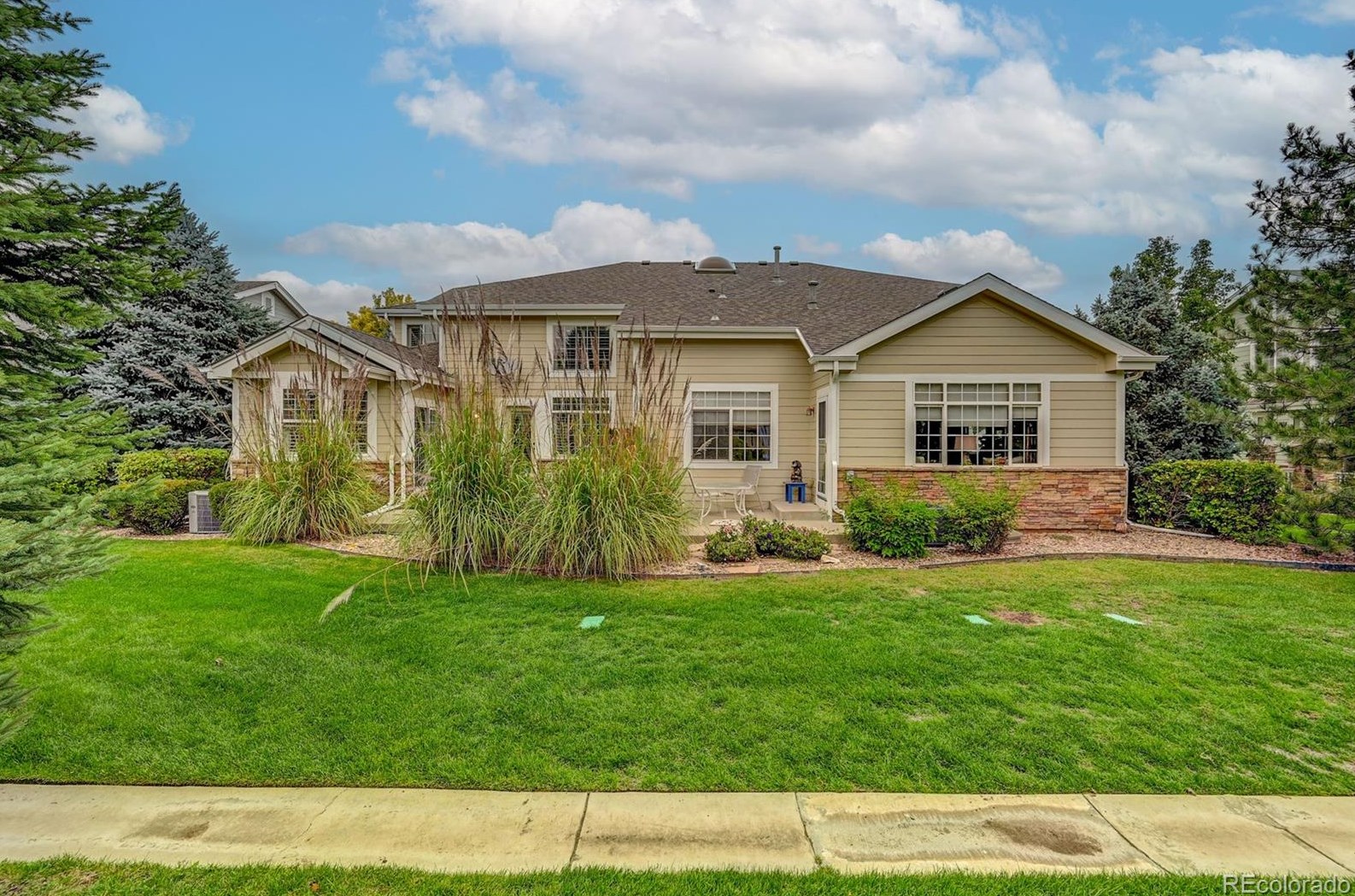 7484 Saratoga Pl, Littleton CO 80123-6310 exterior