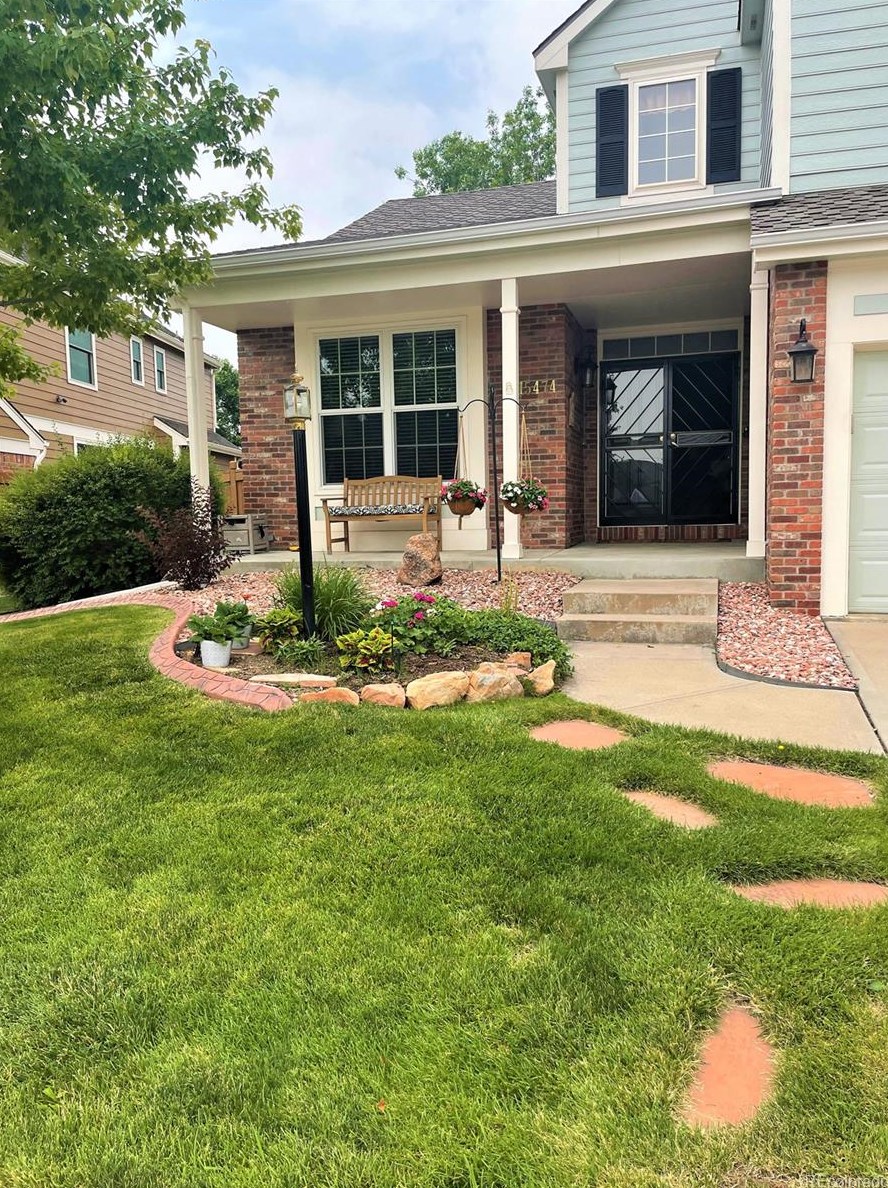 15474 Powers Dr, Denver, CO 80015-4273