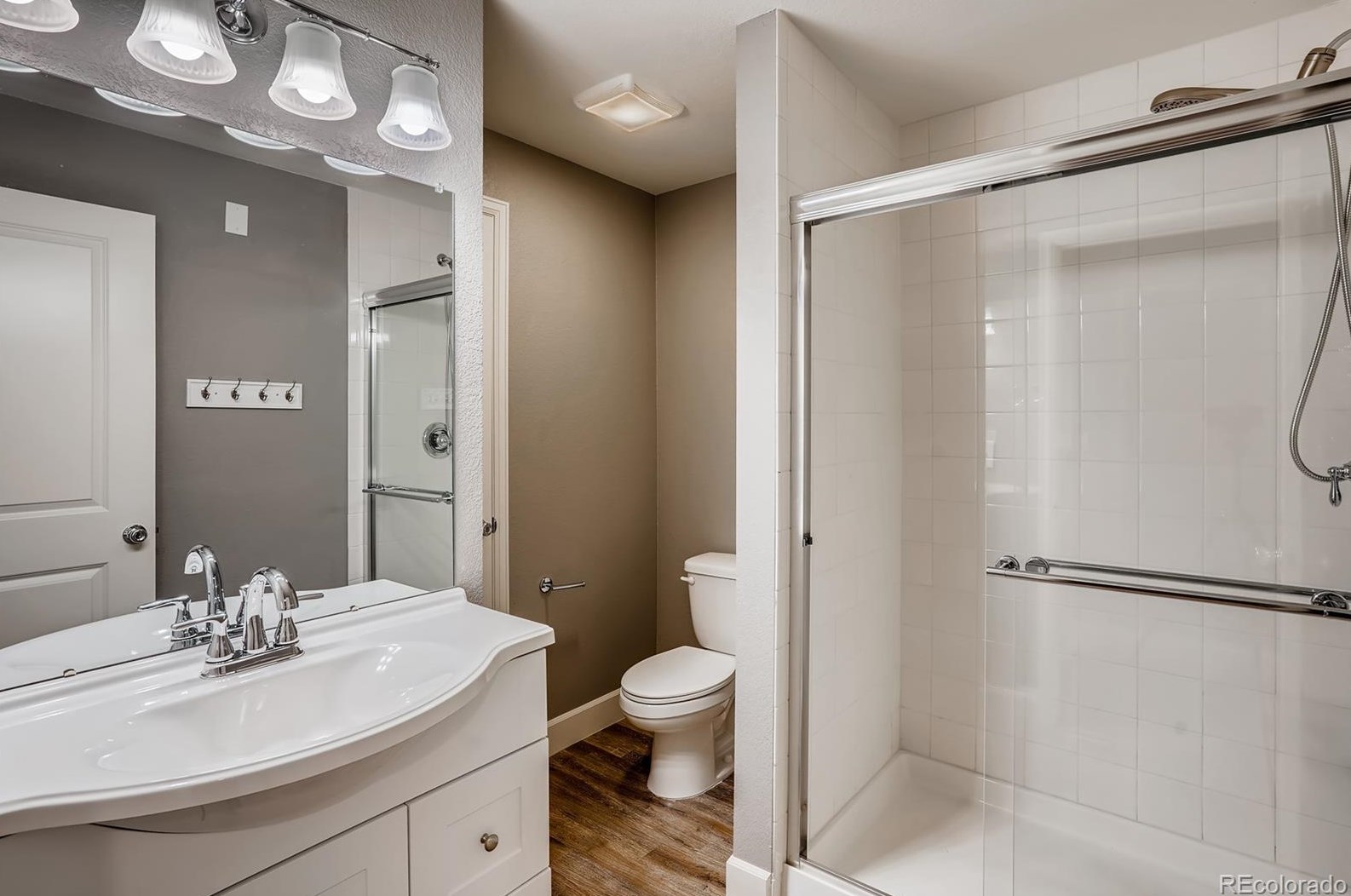 15032 70th Ave, Arvada CO  80007 exterior