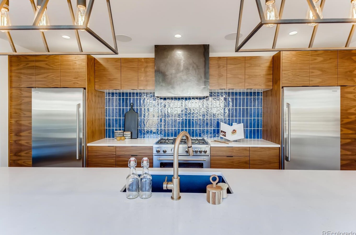 4242 Zuni St, Denver CO  80211-2539 exterior