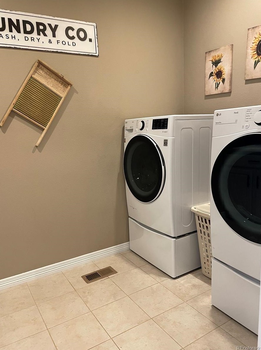 17793 84th Dr, Arvada CO  80005 exterior