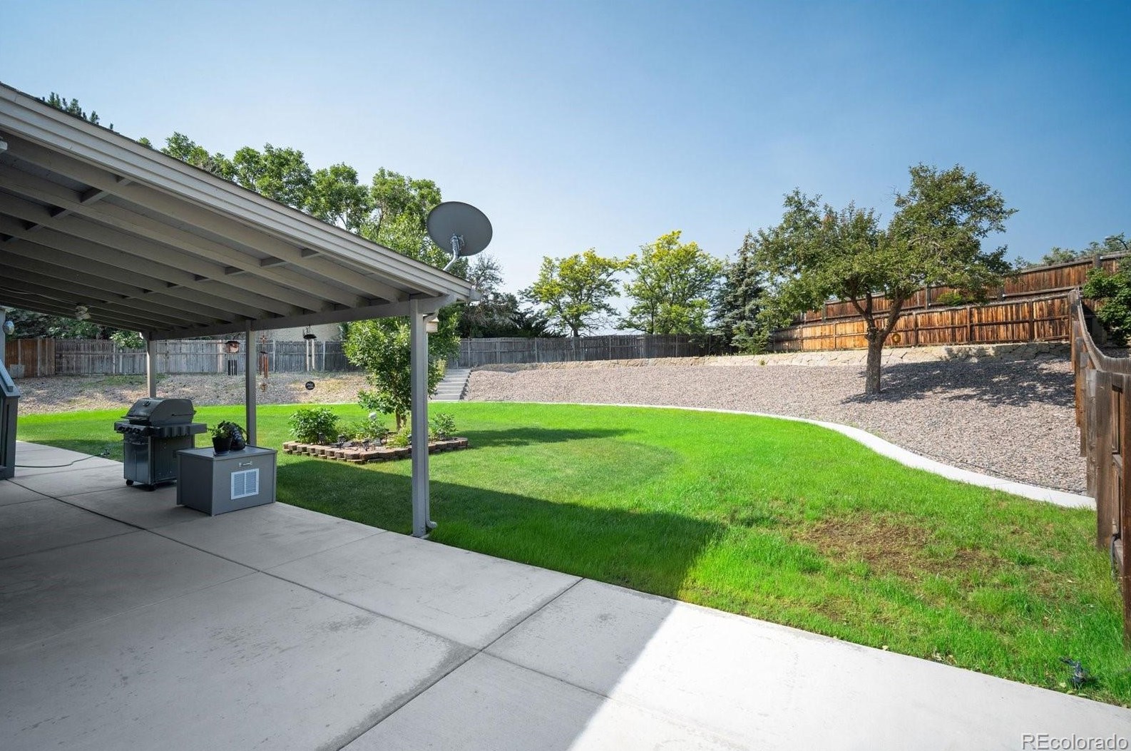 4899 Johnson St, Littleton CO 80127-8592 exterior