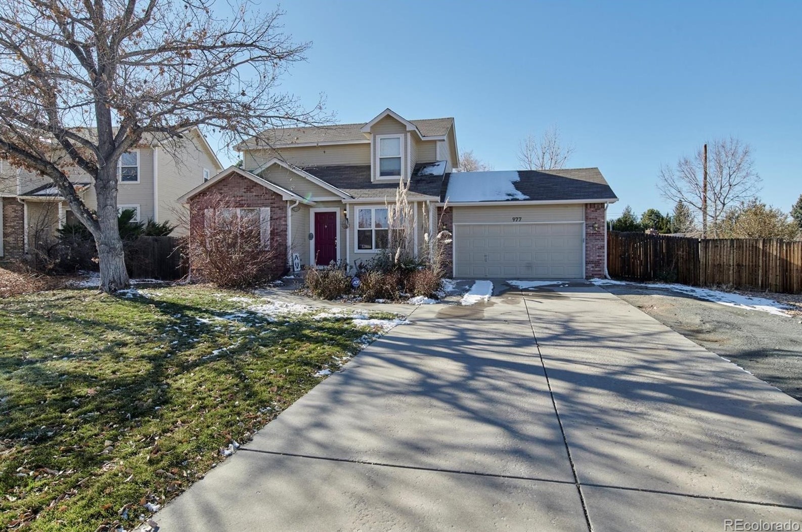 977 Briarwood Ave, Littleton, CO 80120-3776