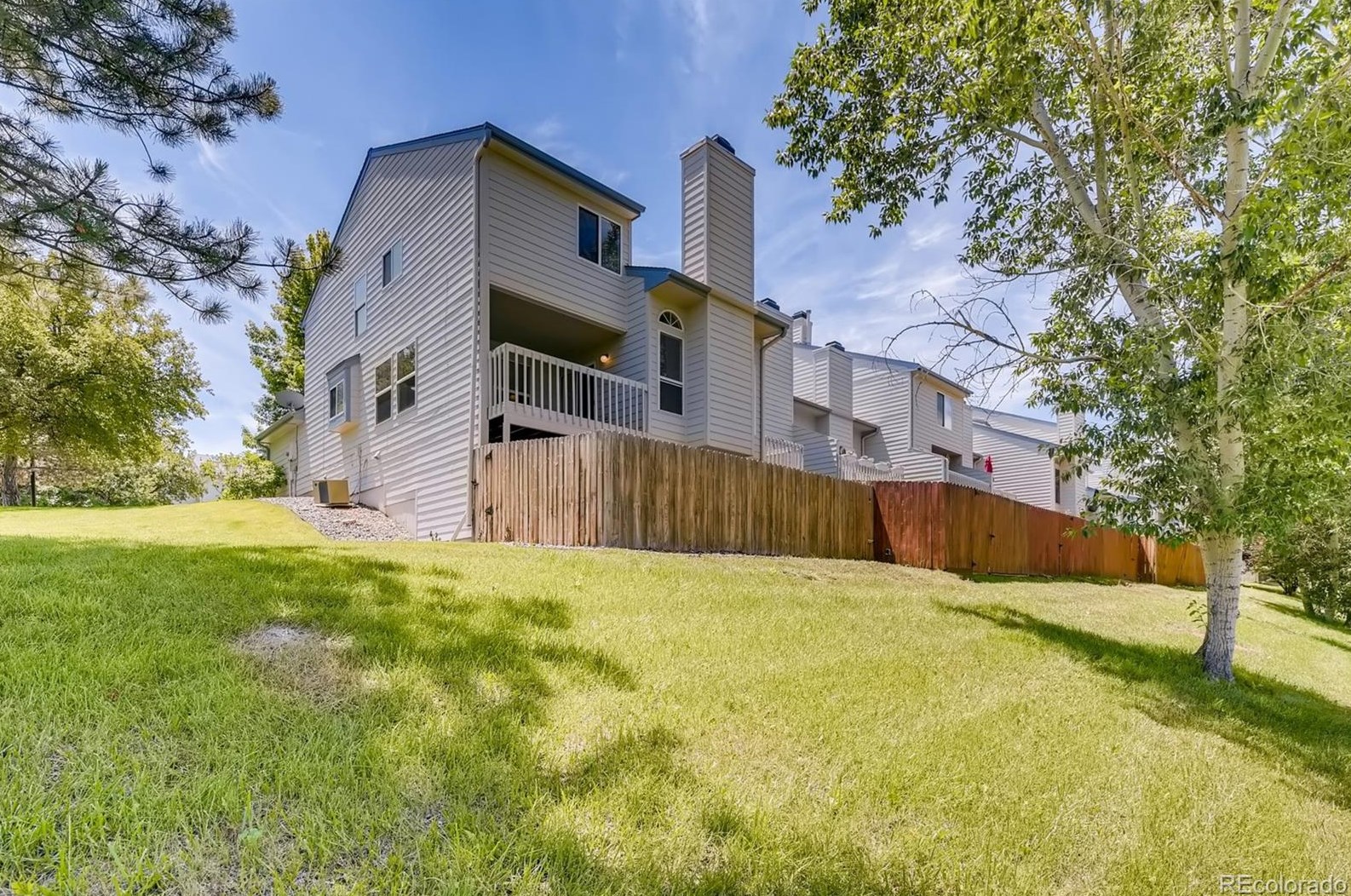 8917 Plymouth Ave, Littleton, CO 80128-4073