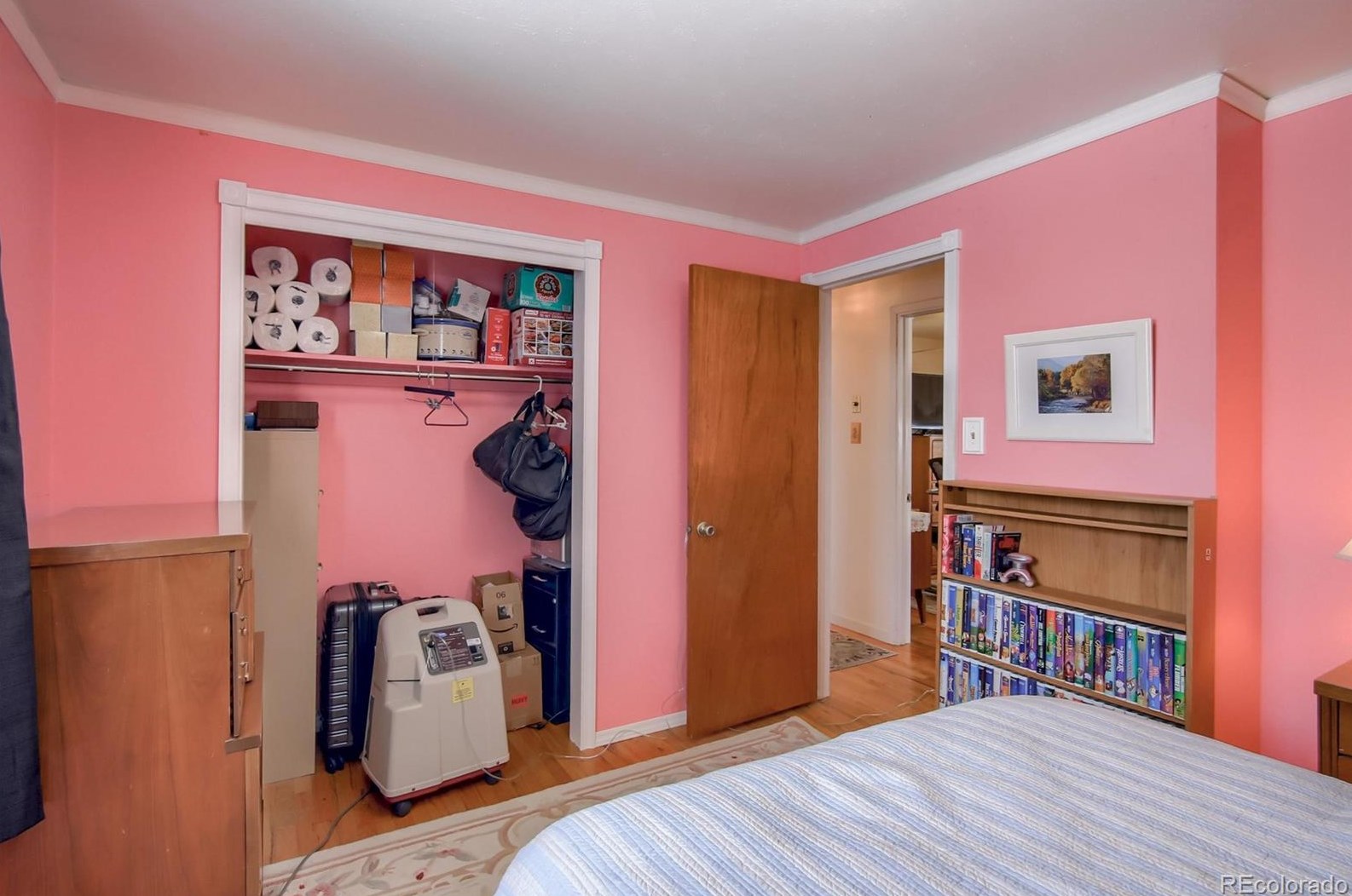 6719 Gray Ct, Arvada CO  80003-4347 exterior