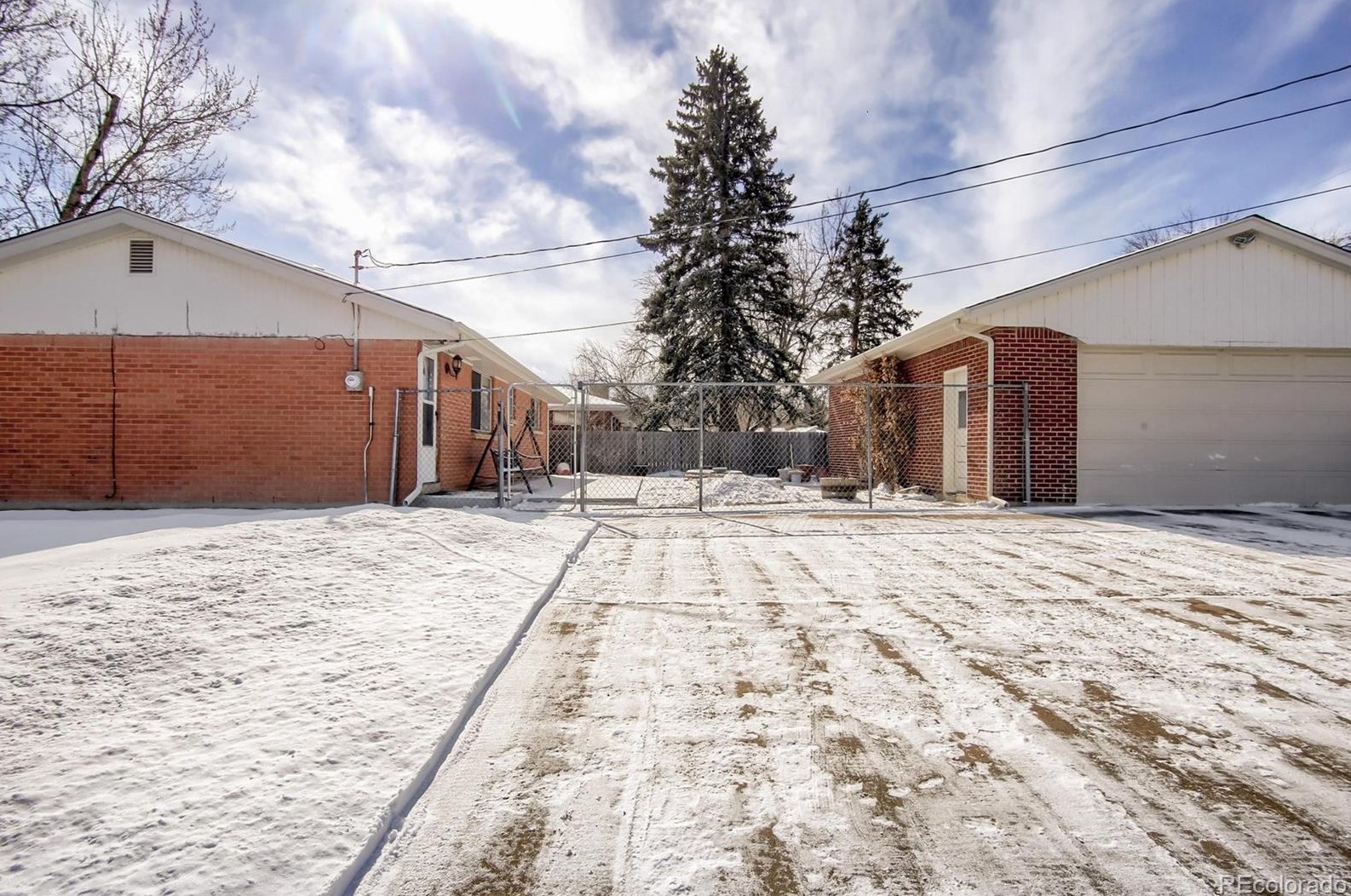 6719 Gray Ct, Arvada CO  80003-4347 exterior